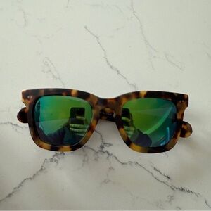 Ottica Carraro - Custom Italian sunglasses tortoise and green/blue lens